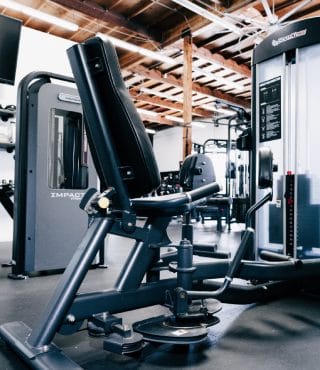 Elev8 Performane Leg Training Machine